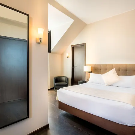 Hotel Rossio Garden 3*